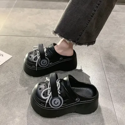 TRENDY OUTDOOR THICK-SOLED HOLE SHOES